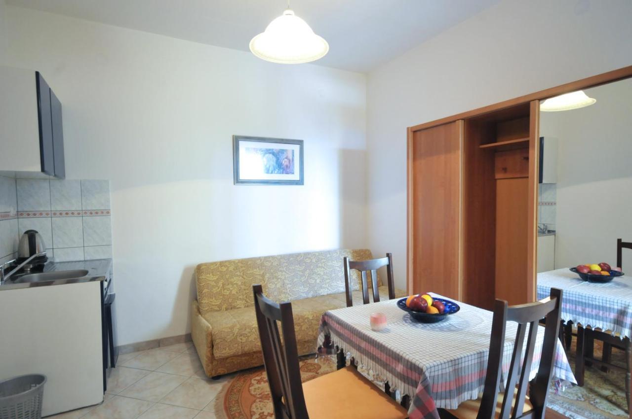 Apartments Balic Sveti Stefan Esterno foto