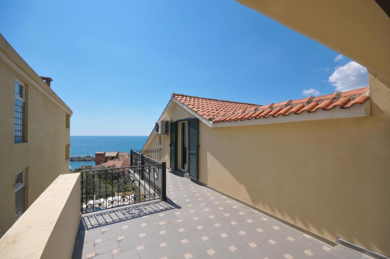 Apartments Balic Sveti Stefan Esterno foto