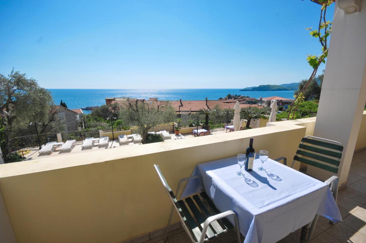 Apartments Balic Sveti Stefan Esterno foto
